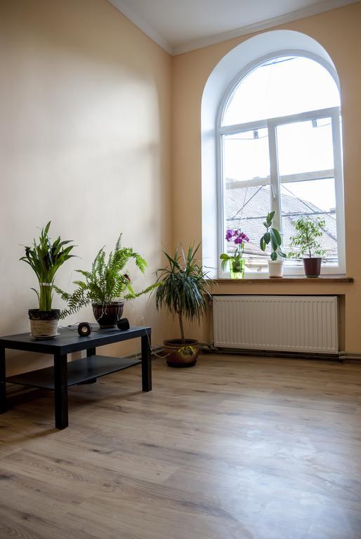 Soborna Comfort Place Apartment ลวีฟ ภายนอก รูปภาพ